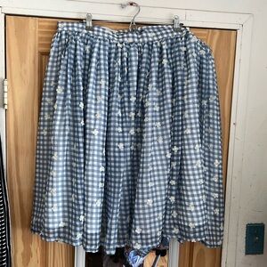 Unique Vintage Magnolia Place skirt